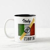 イタリアそれは私のDNAの家系のイタリアンな旗Rotiniにあります ツートーンマグカップ (左)