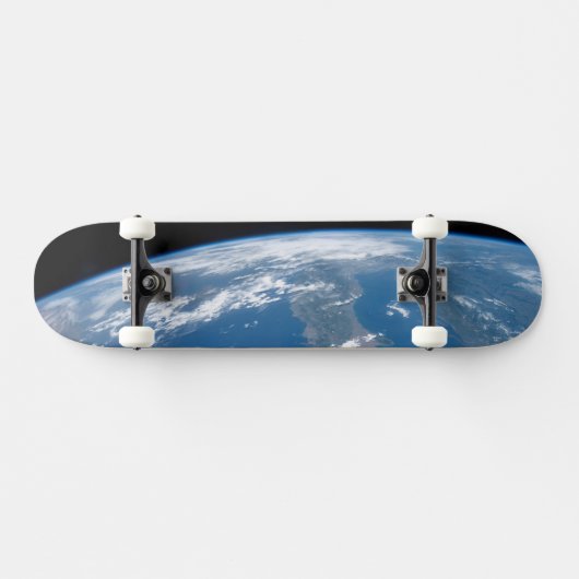 イタリアとその島シチリア。 スケートボード (横)