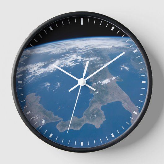 イタリアとその島シチリア。 壁時計 (正面)