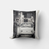 イタリアのクラシックな車の枕、クッションのフィアット500 クッション (正面)