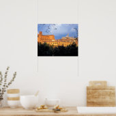 イタリアのシエナのトスカーナ村。 ポスター (キッチン)