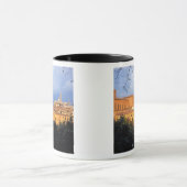 イタリアのシエナのトスカ村。 マグカップ (中央)