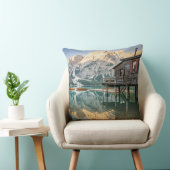 イタリアのドロミテスのラゴ・ディ・ブレイス クッション (椅子)