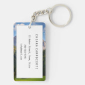 イタリアのドロミテス山脈前の教会 キーホルダー (裏面)