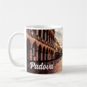 イタリアのパドヴァにある広場の夕日 コーヒーマグカップ (左)