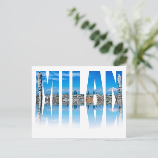 イタリアのミラノのスカイラインから成るミラノラベル ポストカード (スタンド正面)