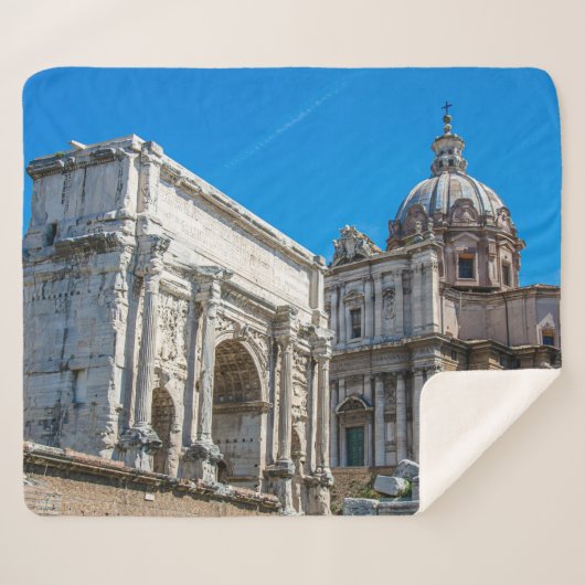 イタリアのローマにあるローマのフォーラム遺跡 シェルパブランケット (正面(横))