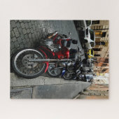 イタリアのローマの通りに沿って駐車した二輪車 ジグソーパズル (横)