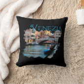 イタリアのヴェネツィア：運河に沿って クッション (ブランケット)