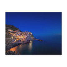 イタリアの五色の村（Cinque Terre）にあるマナローラの夕景