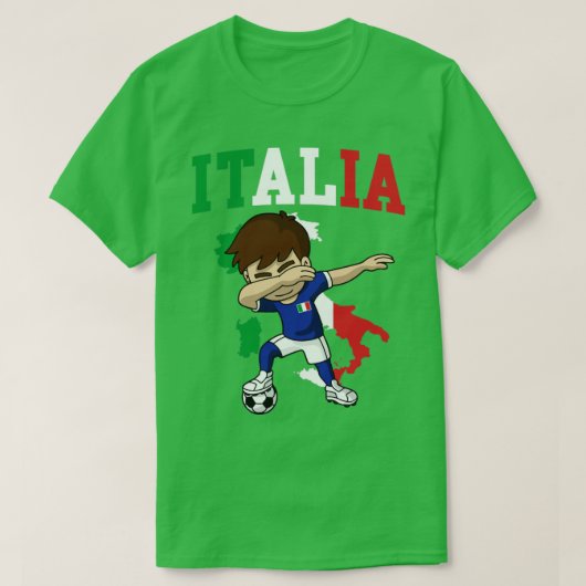 イタリアイタリアンサッカー少年イタリア国旗の地図 Tシャツ (デザイン正面)