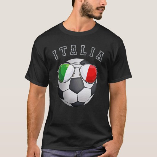 イタリアサッカーファンサングラスサッカーイタリアン選手 Tシャツ (正面)