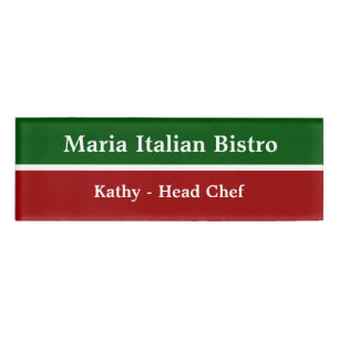 イタリアンなレストランのスタッフ 名札