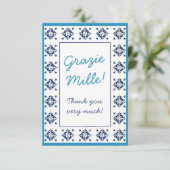 イタリアン ブルータイル グラツィエ ミッレ スクリプト サンキューカード (スタンド正面)
