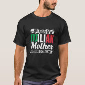 イタリア人の母に育てられた俺は何も怖くない Tシャツ (正面)