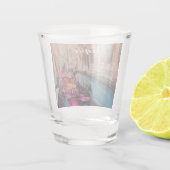 イタリア伝統的のヴェネツィアのゴンドラ付き運河 ショットグラス (裏面)