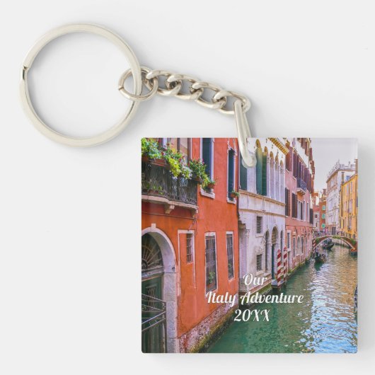 イタリア旅行の家族写真カスタム キーホルダー (正面)