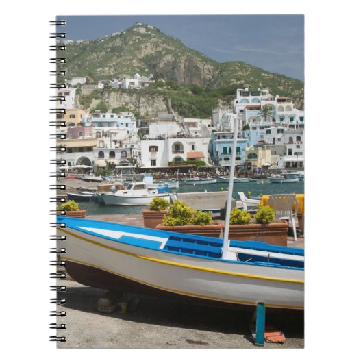 イタリア、カンパニア州、(ナポリ湾)、イスキア島 ノートブック (正面)