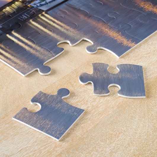 イタリア、コモ省、ベラジオ。街の景色 ジグソーパズル (側面)