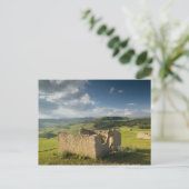 イタリア、シチリア島、エンナ県、ペルグーザ、古い農家 ポストカード (スタンド正面)