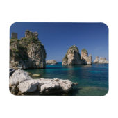 イタリア, シチリア島, スコペッロ, トンナーラ近くの岩 マグネット (横)