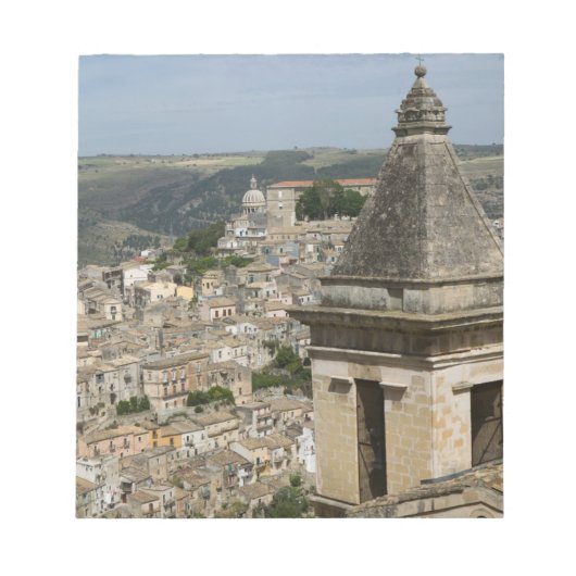 イタリア,シチリア,ラグーサIBLA:タウンビューとサンタ ノートパッド (正面)