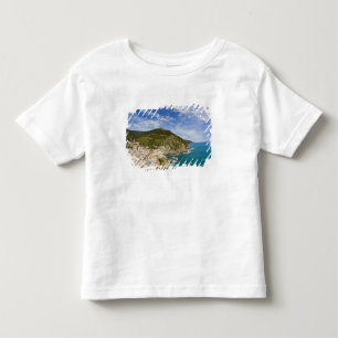 イタリア、チンクエテッレ、ヴェルナッツァ、丘陵地の町 2 トドラーTシャツ