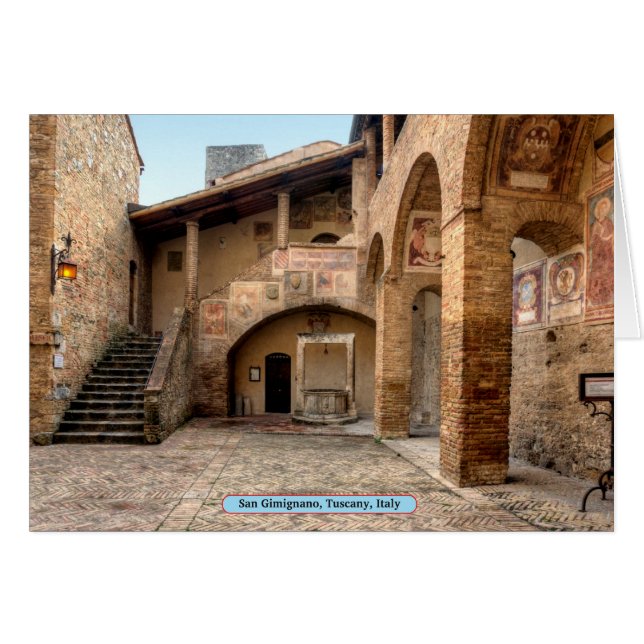 イタリア，トスカーナ，サンギミニャーノ (正面横)