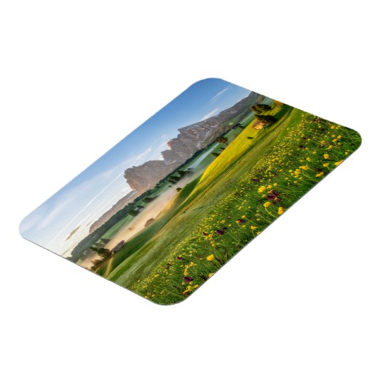 イタリア,ドロマイトアルプス,地震計アルム マグネット (左側)