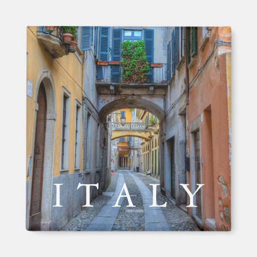 イタリア,ナローシティ通り マグネット (正面)