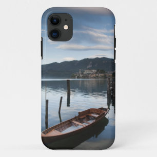 イタリア ノヴァーラ県 オルタ・サン・ジューリオ イゾラ iPhone 11 ケース