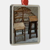 イタリア，ピエンザ，小さな椅子とスツール メタルオーナメント (右)