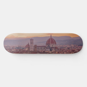 イタリア，フィレンツェの夕日 スケートボード