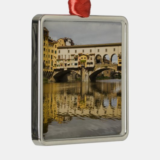 イタリア，フィレンツェ，アルノ川の反射 メタルオーナメント (右)