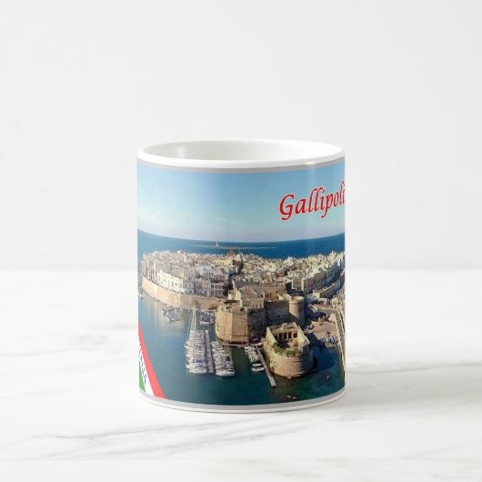 イタリア – プーリア – サレント – ガリポリ旧市街 – コーヒーマグカップ (中央)