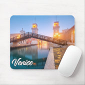 イタリア，ベネツィアの象徴的な都市 マウスパッド (マウス)
