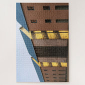 イタリア，モデナの建築アルド・ロッシ建物 ジグソーパズル (縦)