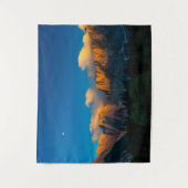 イタリア，ラゴディフシネの素晴らしい夕日 タペストリー (正面)