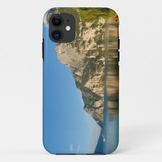 イタリア リーヴァ・デル・ガルダ リーゴ湖 山 Case-Mate iPhoneケース (裏面)
