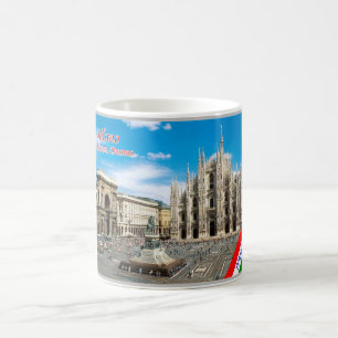 イタリア – ロンバルディ – ミラノ – ドゥオモスクエア –  コーヒーマグカップ