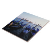 イタリア、ヴェネト、ヴェネツィア、ゴンドラとサンの列 タイル (側面)