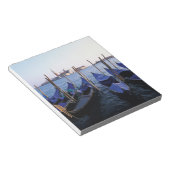 イタリア、ヴェネト、ヴェネツィア、ゴンドラとサンの列 ノートパッド (アングル)