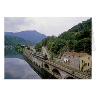 イタリアSerchioの川