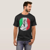 イタリイタリアンア手ジェスチャーおもしろいフラグプライドファンそう Tシャツ (正面フル)