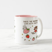 イチゴとウサギのメッセー前向きジコーヒーマグ ツートーンマグカップ (正面右)