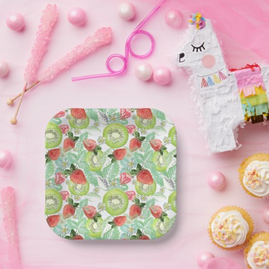 イチゴとキウイ。 ペーパープレート (パーティー)