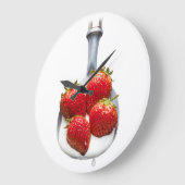 イチゴとクリーム ラージ壁時計 (傾斜)