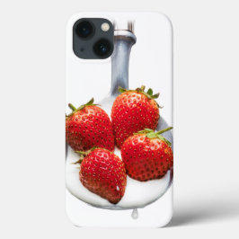 イチゴとクリーム iPhone 13ケース