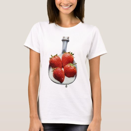 イチゴとクリーム Tシャツ (正面)