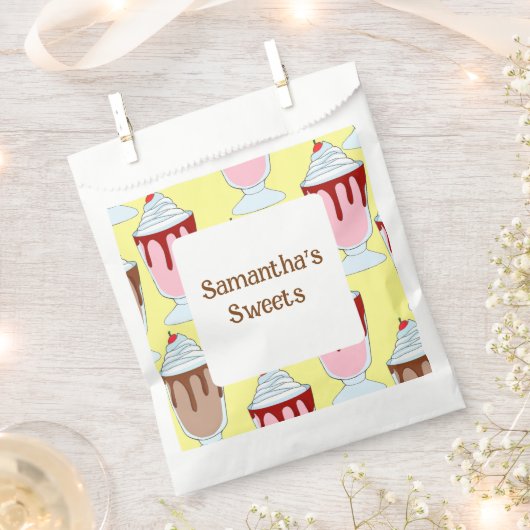 イチゴとチョコレートミルクシェイク フェイバーバッグ (クリップ留めされた状態)